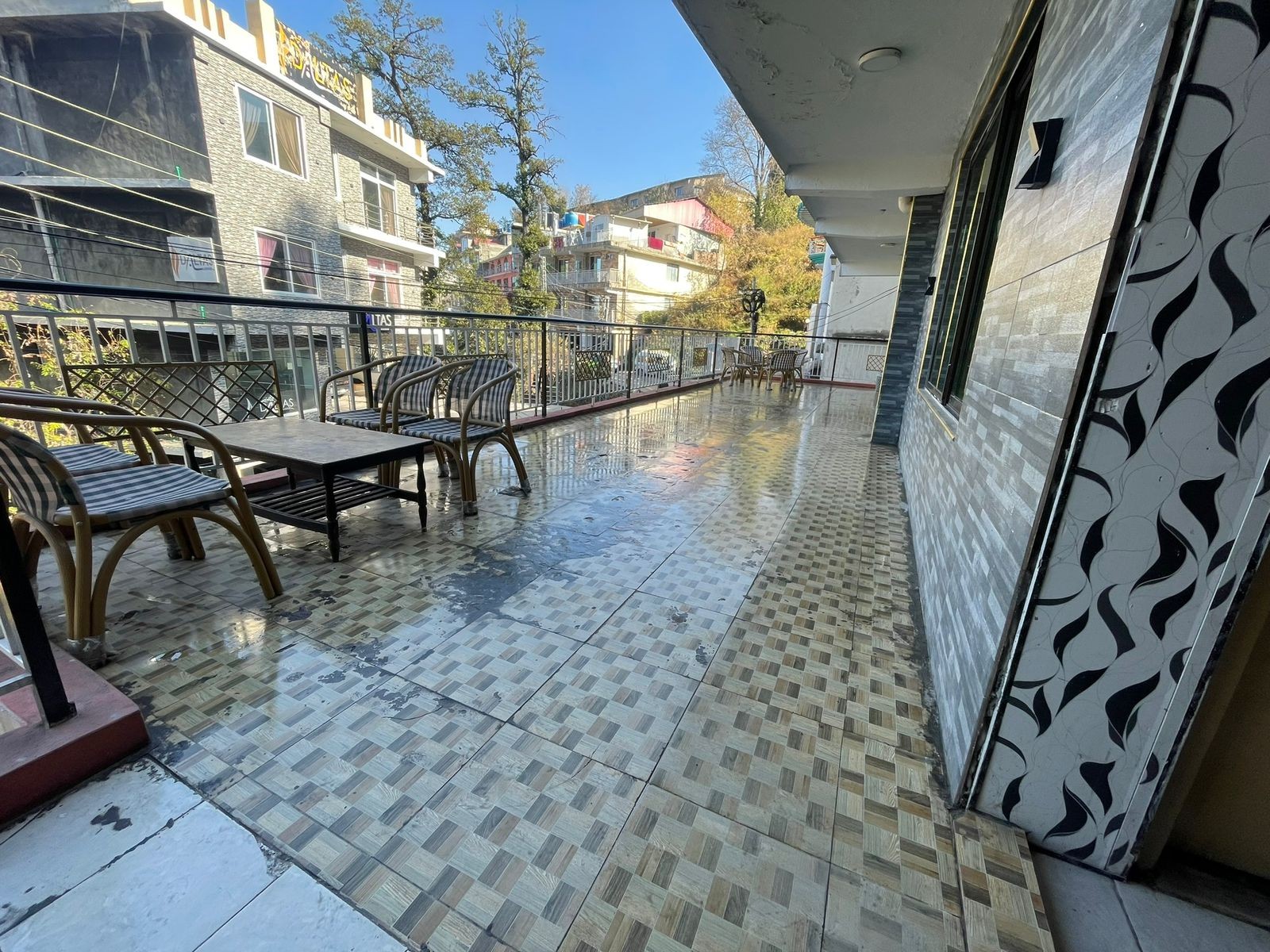 Hotel in Murree GPO for sale