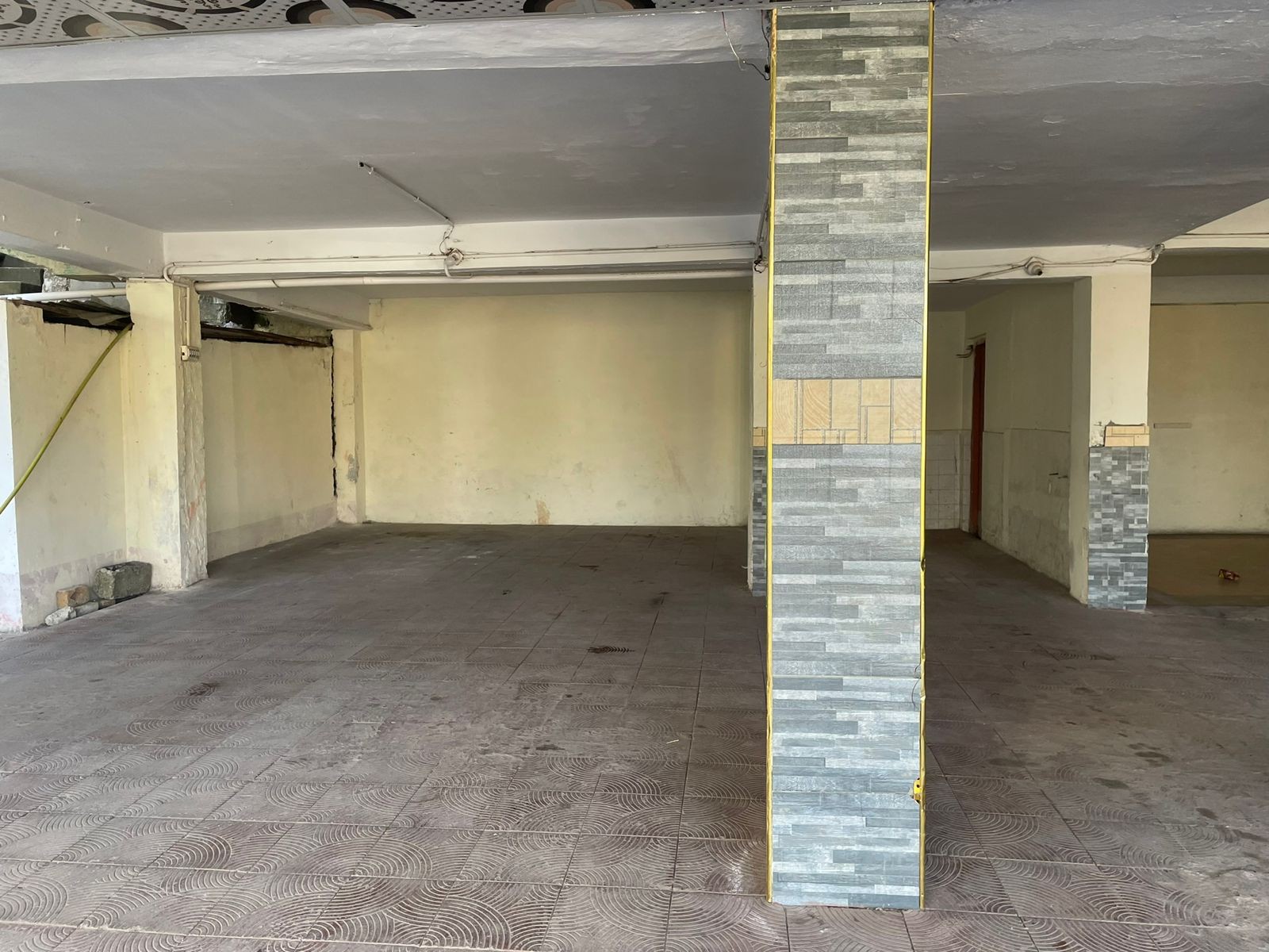 Hotel in Murree GPO for sale