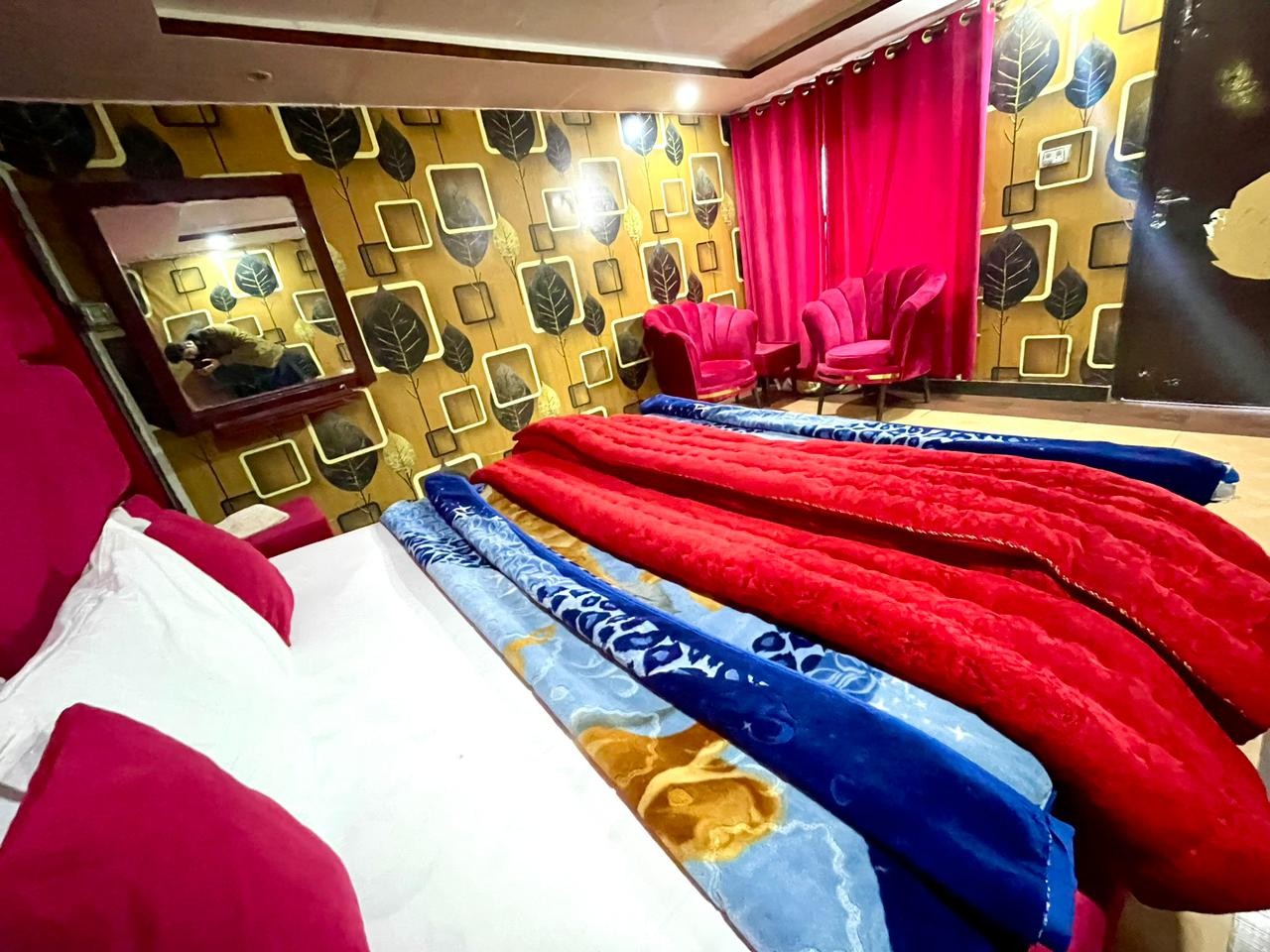 Hotel in Murree GPO for sale