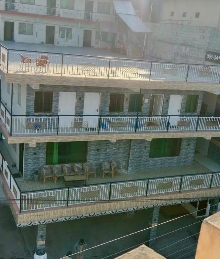 Hotel in Murree GPO for sale