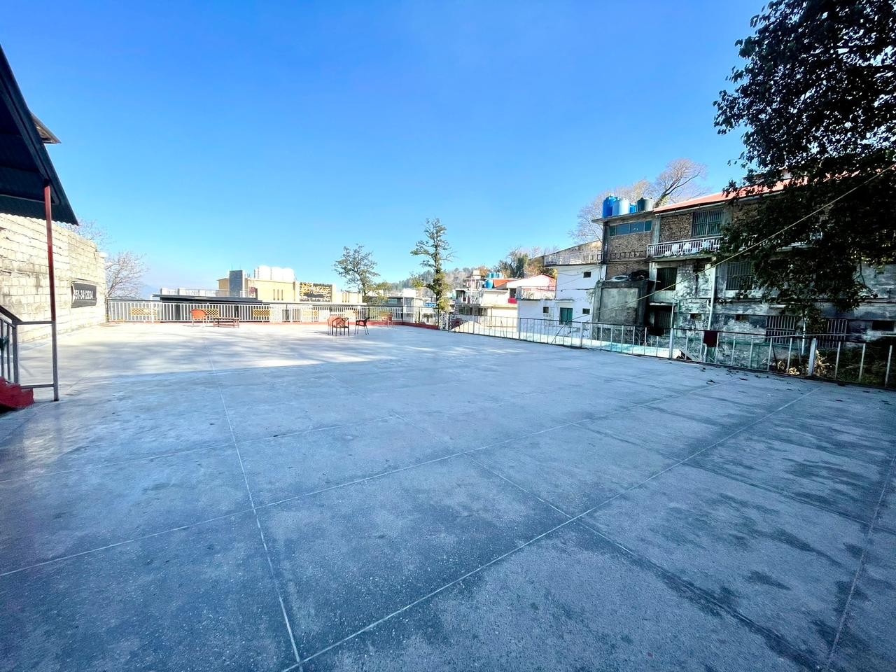 Hotel in Murree GPO for sale