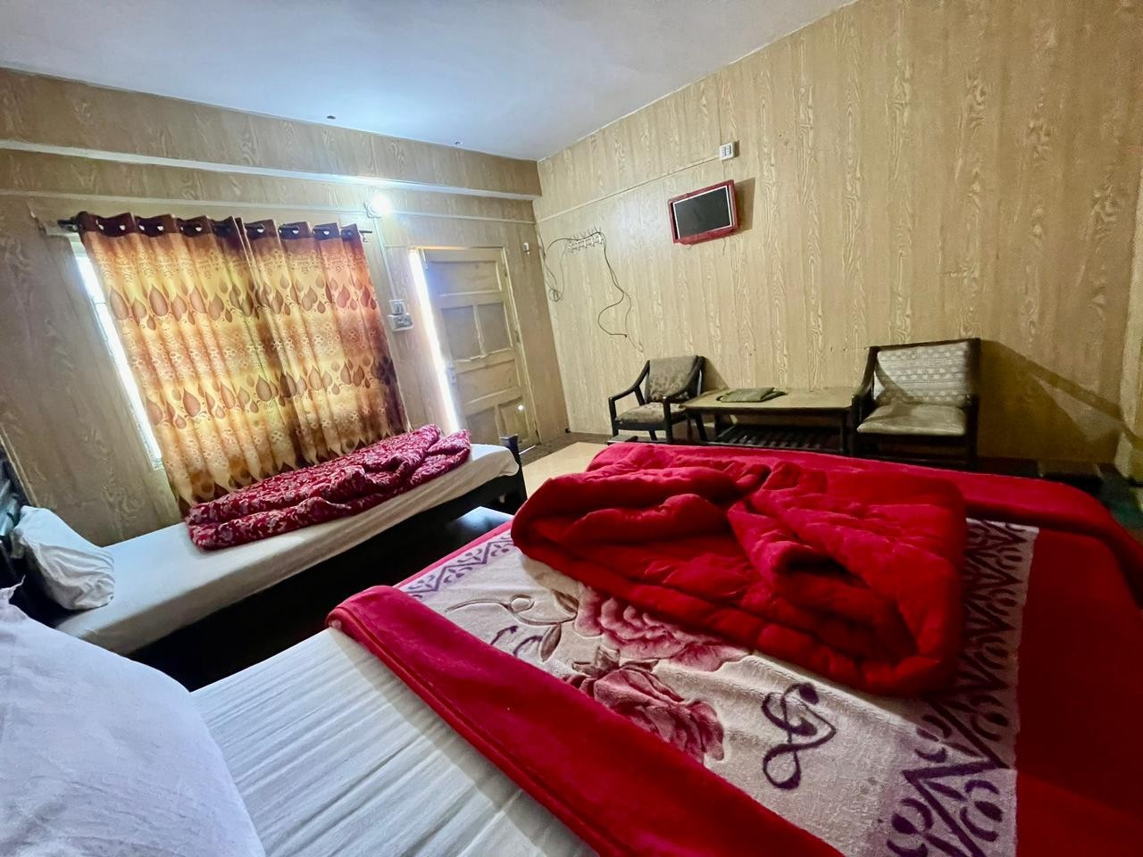 Hotel in Murree GPO for sale