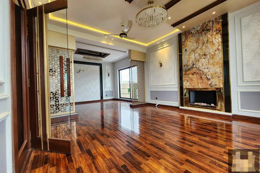 1 Kanal Lavish Brand New Bungalow On Top Location For Sale in DHA Phase 7 Lahore