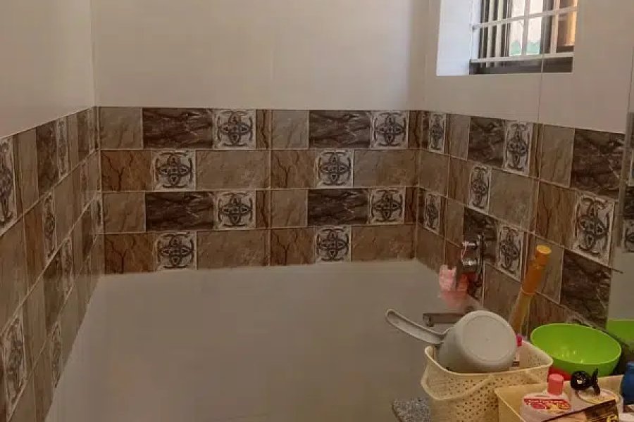 1 KANAL USED MODERN HOUSE FOR SALE IN DHA PHASE 1