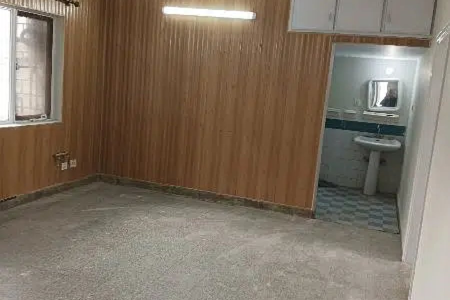 G-11/4 PHA C-Type 2nd Floor Flat For Rent