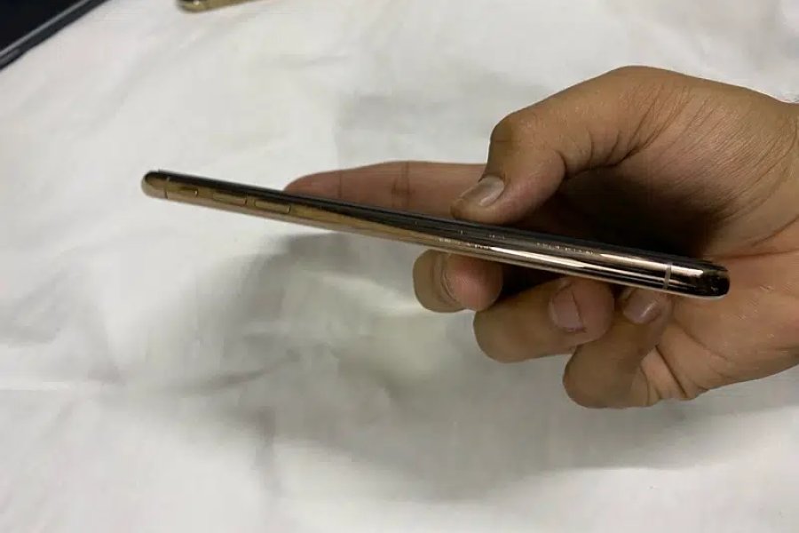i phone xs max Gulberg Town, Karachi
