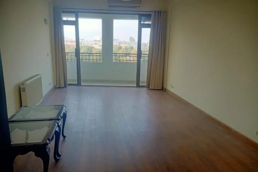 2900 Square Feet 3rd Floor 3 Bedroom Flat With Servant Quarter Store Full View Full Independence