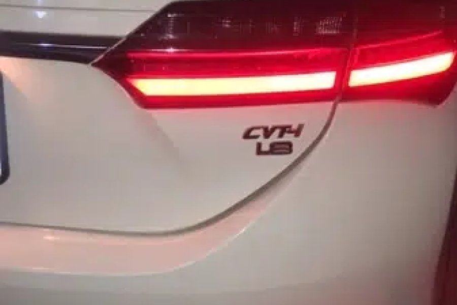 Toyota Corolla Altis Grande Nishat Park, Sialkot