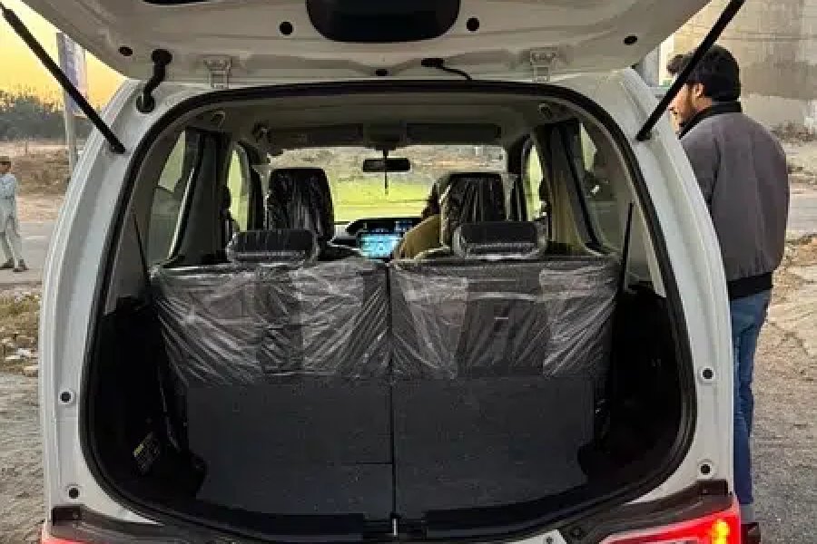 Suzuki Wagon R hybrid I-11, Islamabad