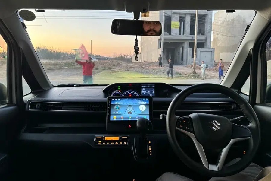 Suzuki Wagon R hybrid I-11, Islamabad
