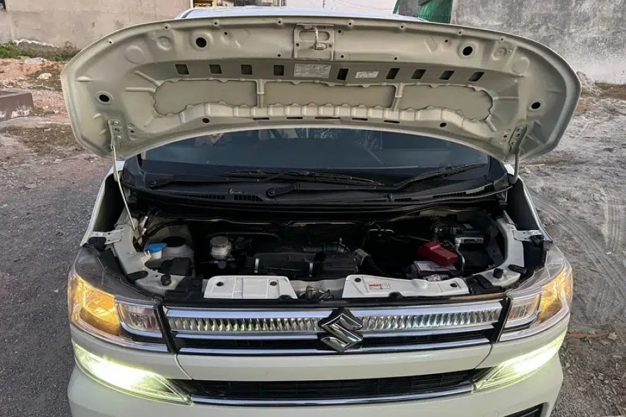 Suzuki Wagon R hybrid I-11, Islamabad