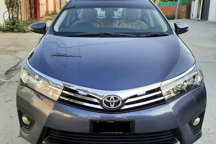 Toyota Corolla Altis CVT 1.8 Cruisetronic 2016 Untouched DHA Defence, Islamabad