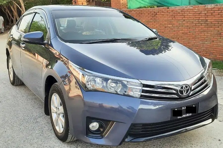 Toyota Corolla Altis CVT 1.8 Cruisetronic 2016 Untouched DHA Defence, Islamabad