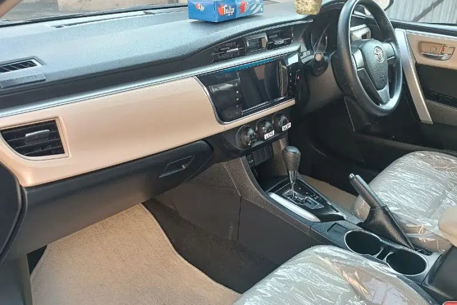Toyota Corolla Altis CVT 1.8 Cruisetronic 2016 Untouched DHA Defence, Islamabad