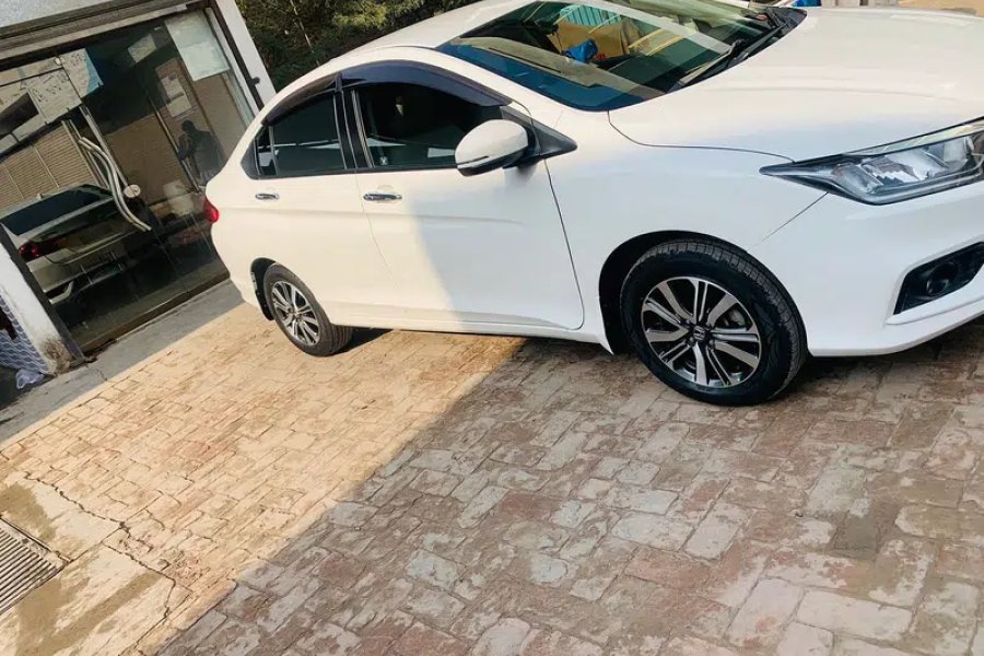 Honda City Aspire Model 2022 Chungi No 9, Multan