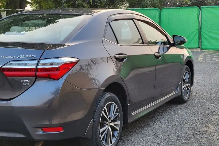 Toyota Corolla Altis Grande 2019 Askari 10, Lahore
