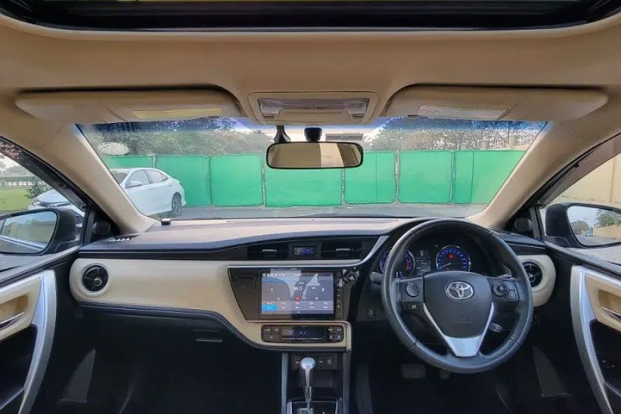 Toyota Corolla Altis Grande 2019 Askari 10, Lahore
