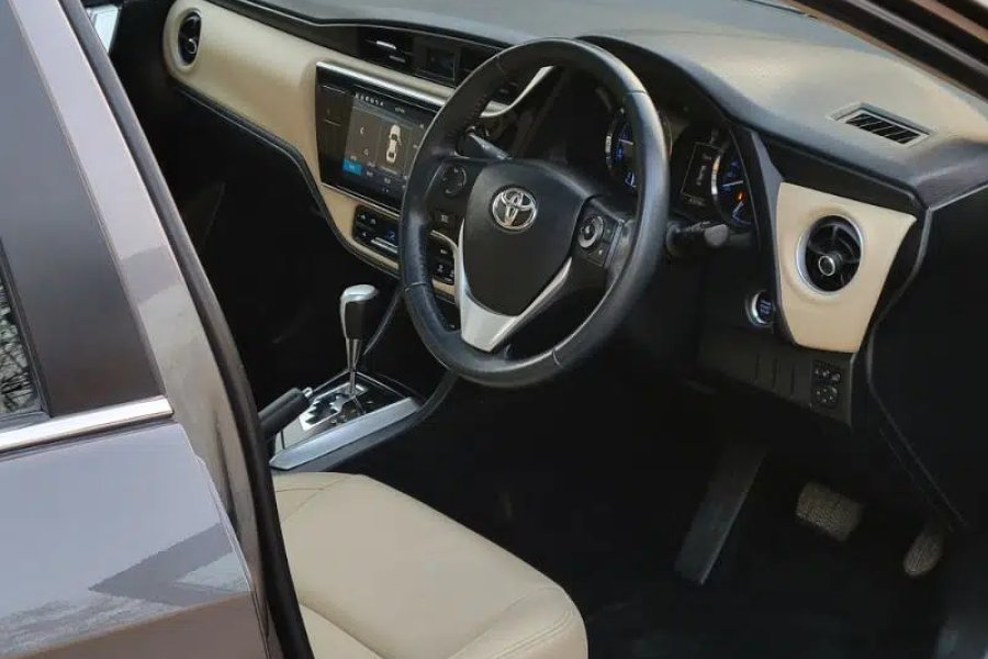 Toyota Corolla Altis Grande 2019 Askari 10, Lahore