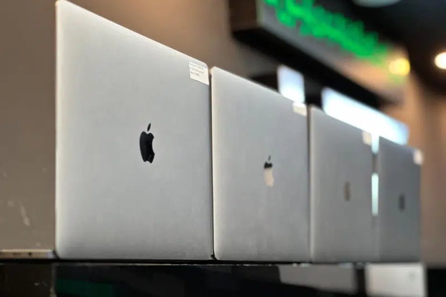 MacBook 2020 Pro 13 Inch Intel i5 16/512GB TouchBar 2017 2016 2018 Model Town, Lahore