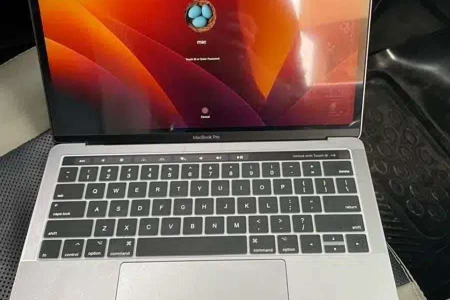 MacBook Pro 2018 late Johar Town, Lahore