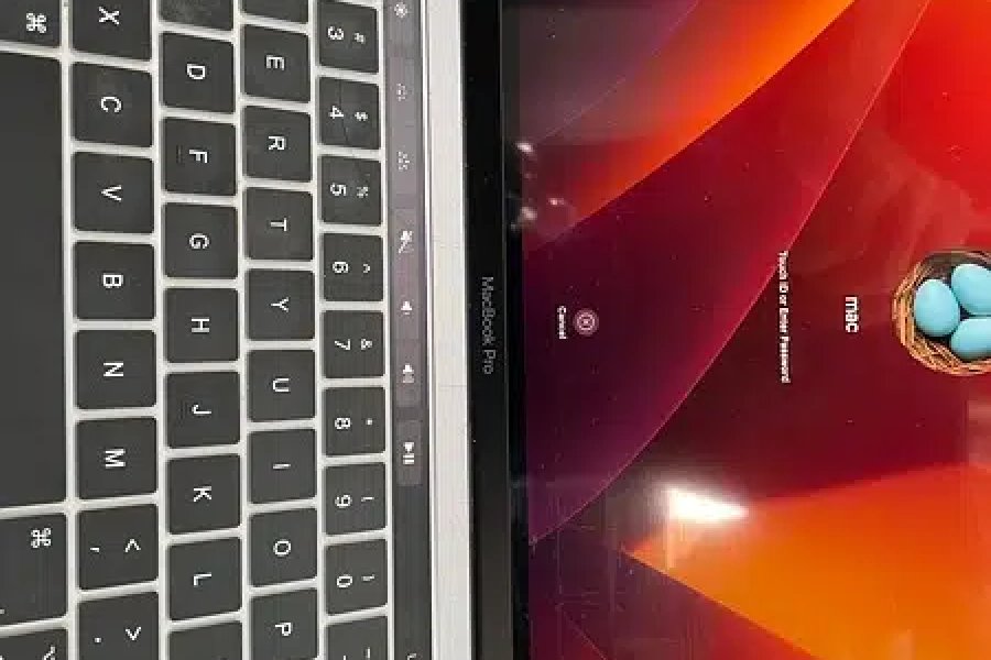 MacBook Pro 2018 late Johar Town, Lahore