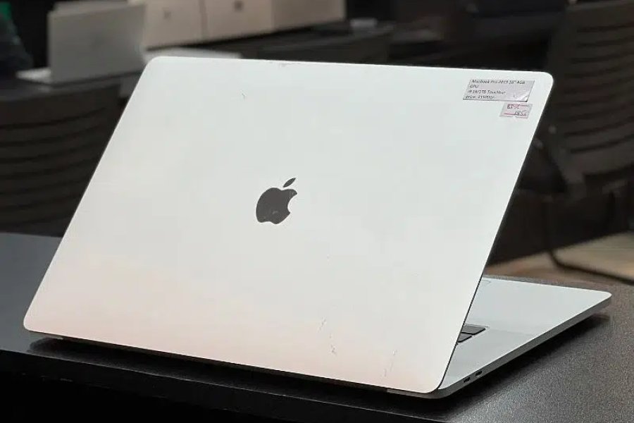 MacBook Air Pro 2016 2017 2018 2019 2020 M1 M2 13 inch 15 inch 16 inch Eden Villas, Lahore
