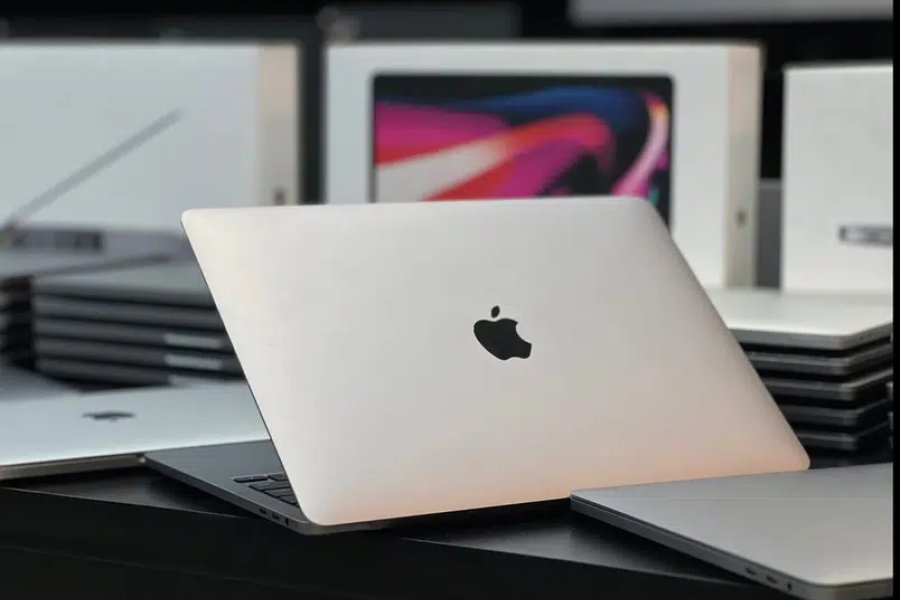 Apple Macbook Pro 2016 13&quot; i5 16/1TB Best Machine Gulberg, Lahore