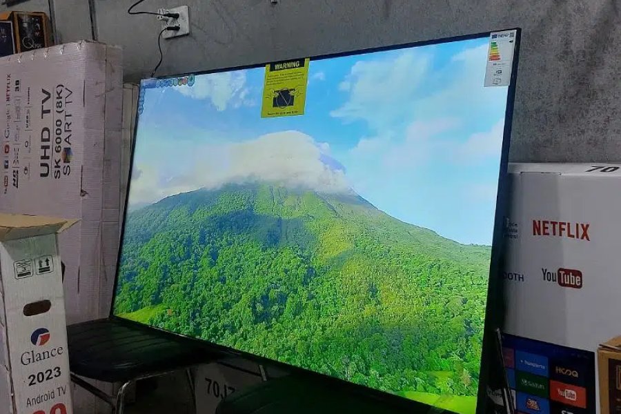 43 INCH ANDROID LED 4K UHD 03444819992 Azam Gardens, Lahore 2 hours ago