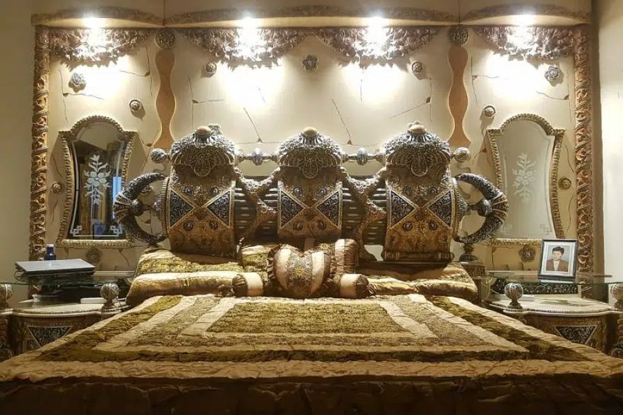 bed + wall Chicherwali, Gujranwala