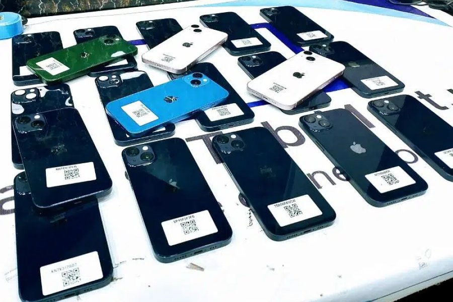 IPhone 13 128Gb Non Pta Under Apple Warranty Upto 6 Months Saddar Town, Karachi