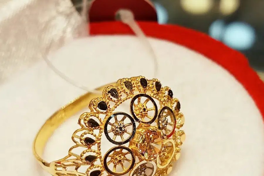 original gold / golden chain /gold ring for baby /gold kangan Cantt, Karachi