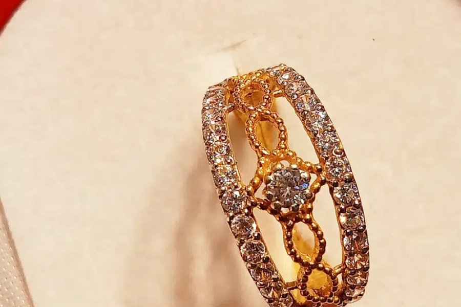 original gold / golden chain /gold ring for baby /gold kangan Satiana Road, Faisalabad
