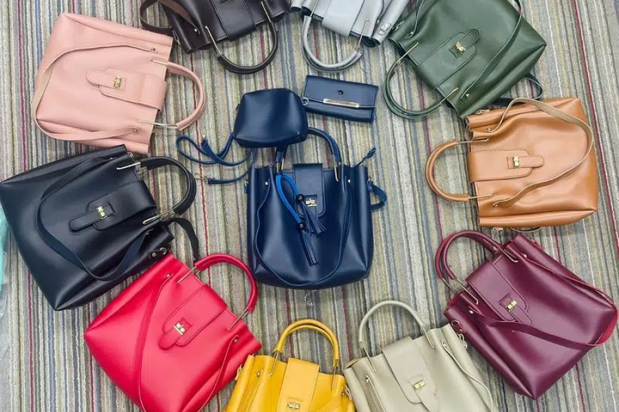 Branded bags and purse new stock bumper sale I-8 Markaz, Islamabad