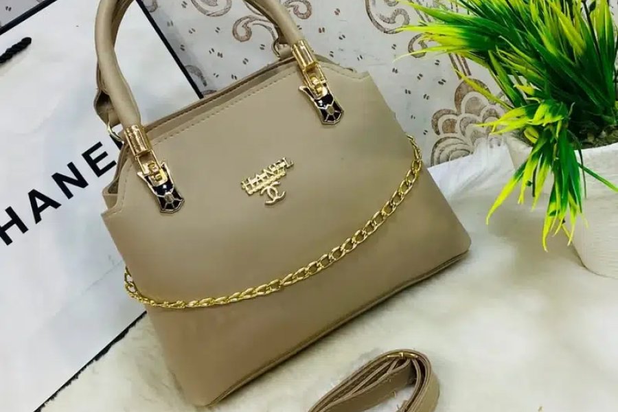 Branded bags and purse new stock bumper sale I-8 Markaz, Islamabad