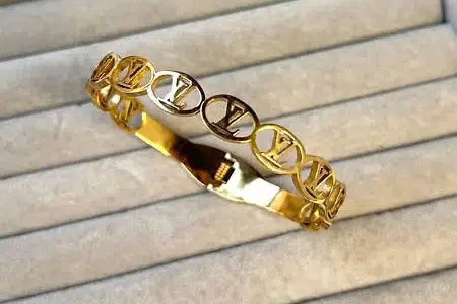 Branded Stainless Steel Jewelry For Women&#39;s Bahria Town Karachi, Karachi