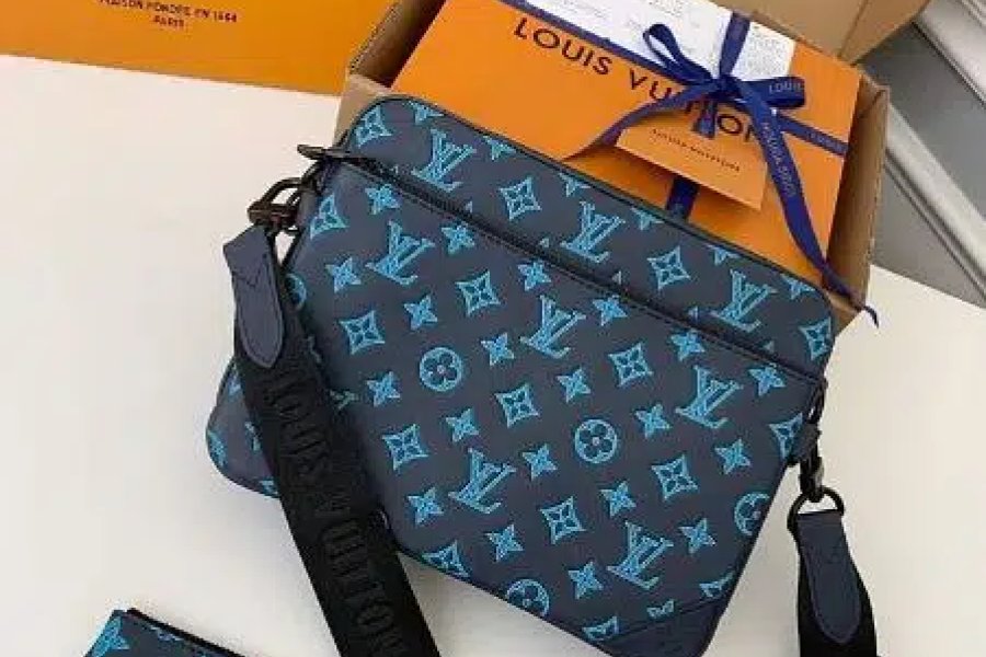 Branded Imported High Quality Crossbody Bags with Complete Box DHA Phase 1, Karachi