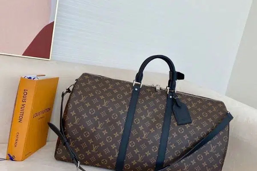 Branded Imported Traveling Bags DHA Phase 1, Karachi