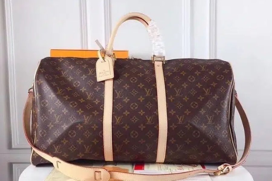 Branded Imported Traveling Bags Defence Homes Society, Sialkot