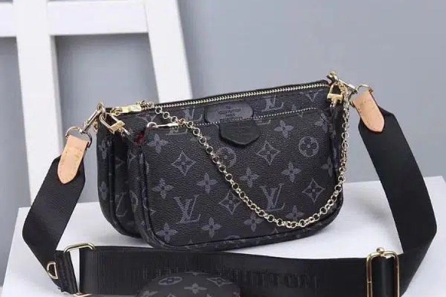 Branded Women&#39;s Imported Handbags Defence Homes Society, Sialkot