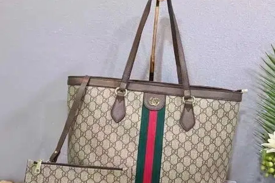 Branded Women&#39;s Imported Handbags DHA Phase 1, Karachi