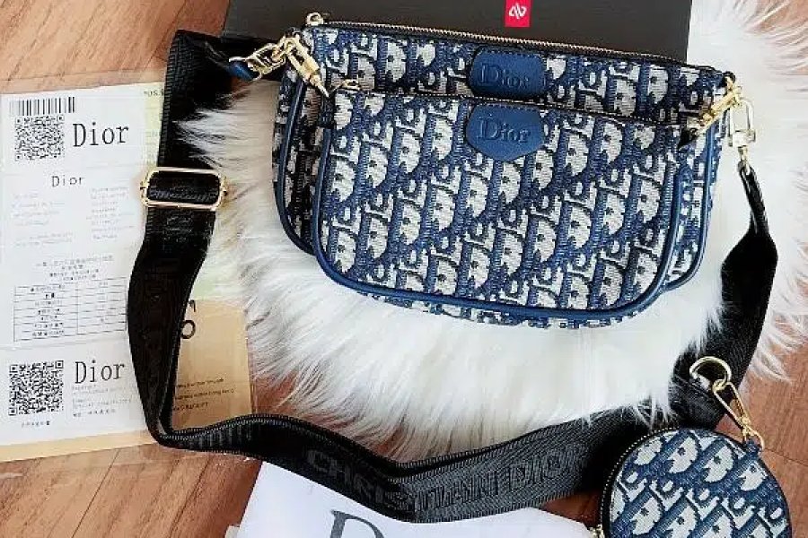 Branded Women&#39;s Imported Handbags DHA Phase 1, Karachi