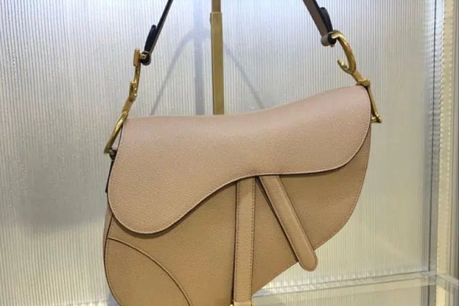 Branded Women Imported Handbags Gulberg, Faisalabad