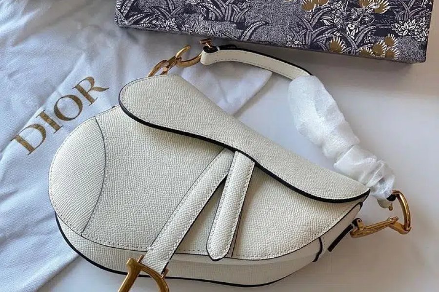 Branded Women Imported Handbags Gulberg, Faisalabad