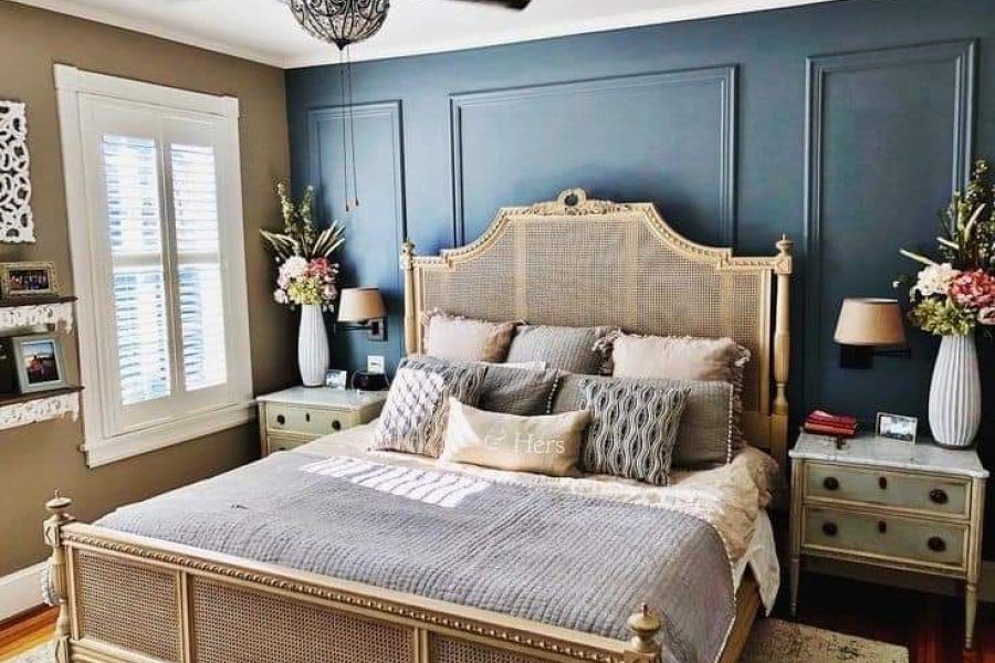 Complete Bed Room Set with Stylish Decoration /Side Tables