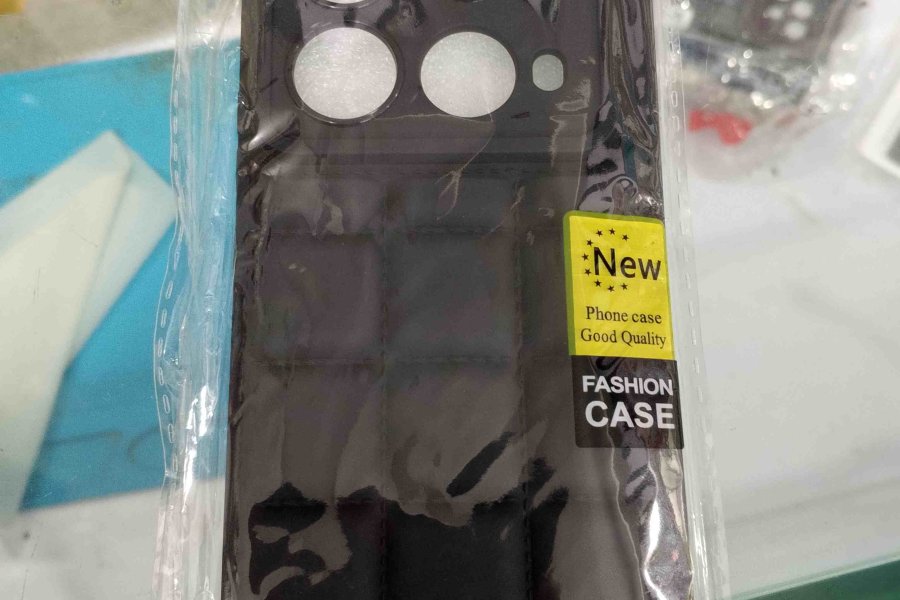 Back Cover/ Pouch For Infinix Note 40 ( Brand New)-0