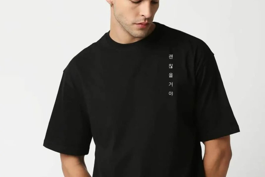 Black T-shirt Available in Karachi.