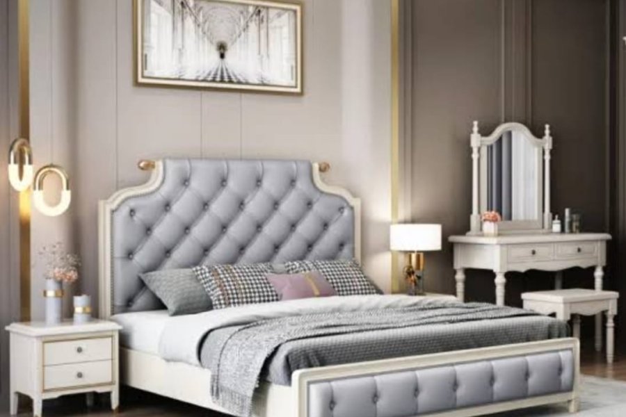 Decent Bed Room Set  with Dressing Table and  2 Side Tables