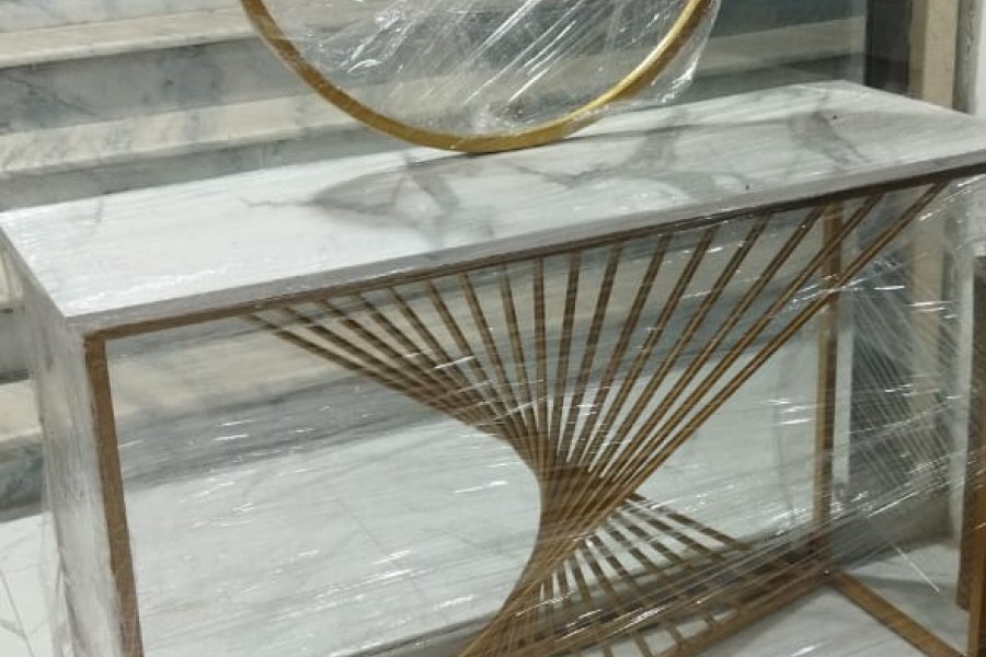 Decent Style Dressing Table