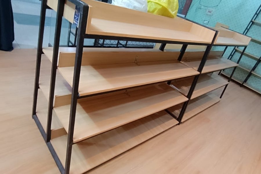 Racks available for Sale in Lahore.