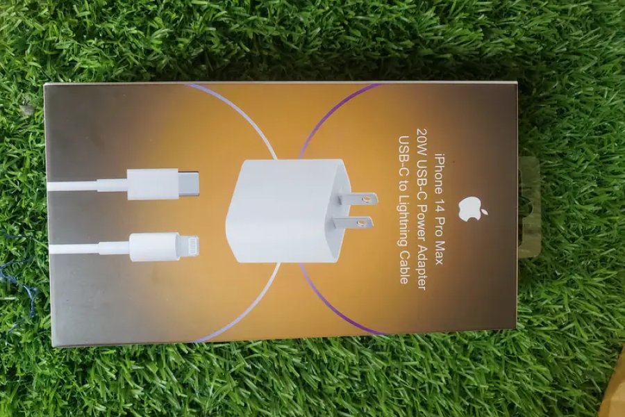 iPhone 14 Pro Max Charger-0
